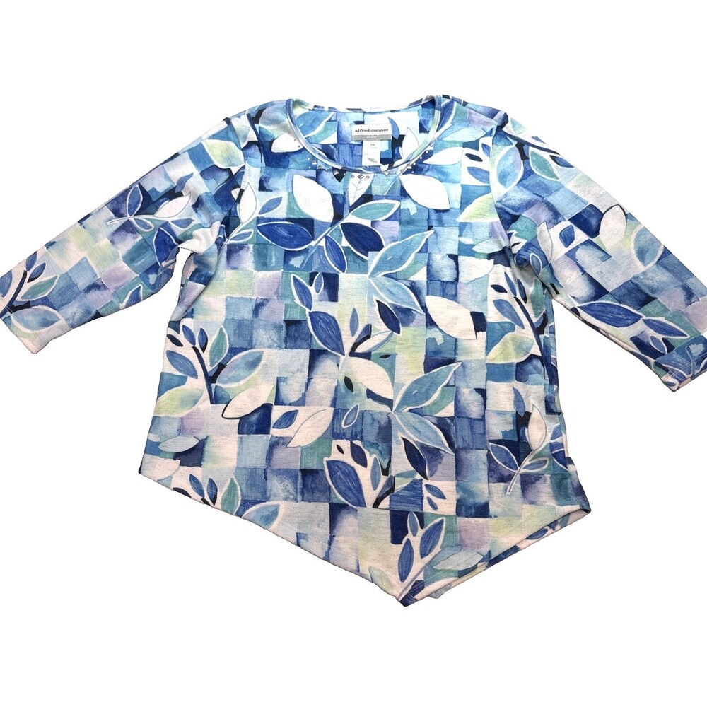 Alfred Dunner Blue Leaf Top Assymetric Hem 3/4 Sleeve Pullover Petite Medium